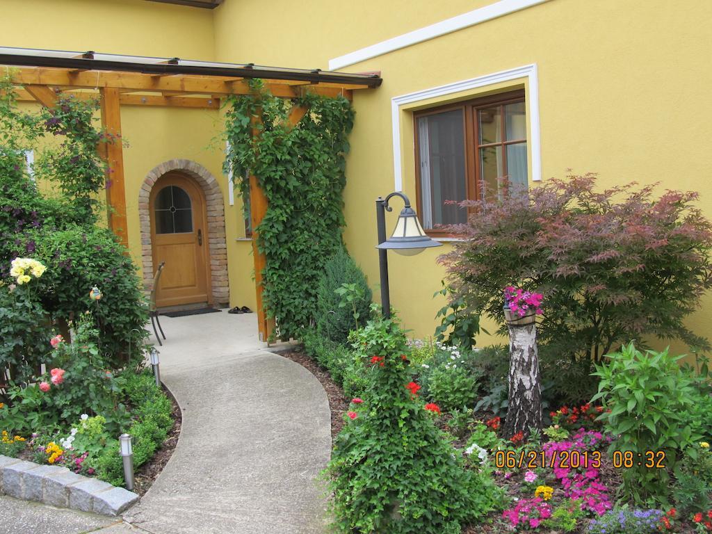 Staatz Haus Resi 아파트 객실 사진